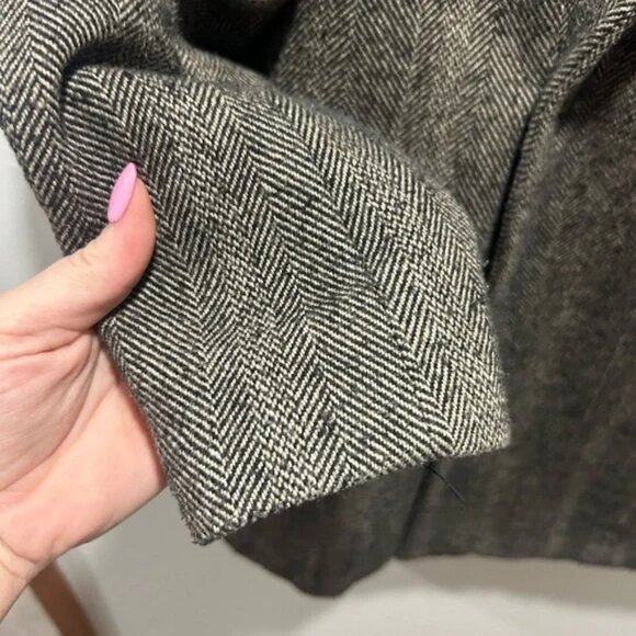 PULL & BEAR size M oversized long sleeve coat, with pockets, liner - Picture 9 of 9